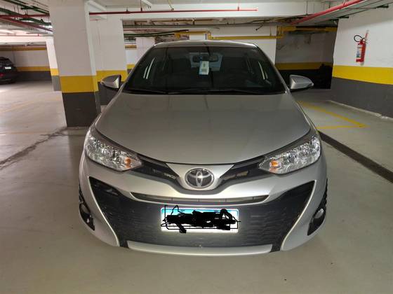 TOYOTA YARIS 1.5 16V FLEX XS MULTIDRIVE TOYOTA YARIS 1.5 16V FLEX XS MULTIDRIVE